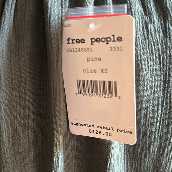 Free People top - Picture 3 of 3